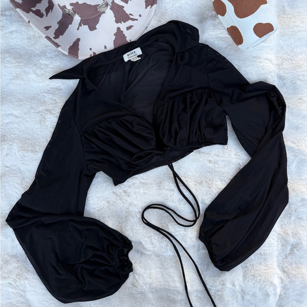 Privy Elegant Black Top